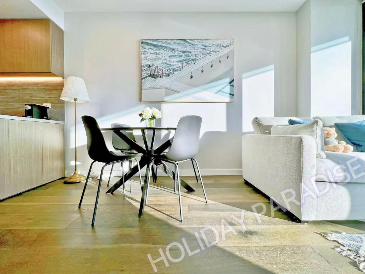 Luxury S Casino Residences Broadbeach - Holiday Paradise Gold Coast Oda fotoğraf