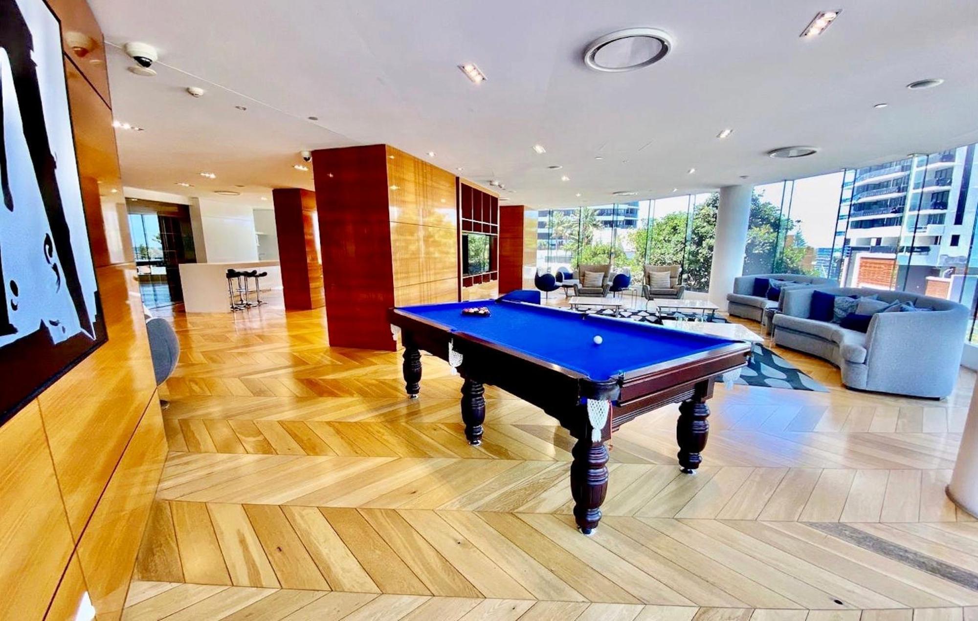 Luxury S Casino Residences Broadbeach - Holiday Paradise Gold Coast Oda fotoğraf