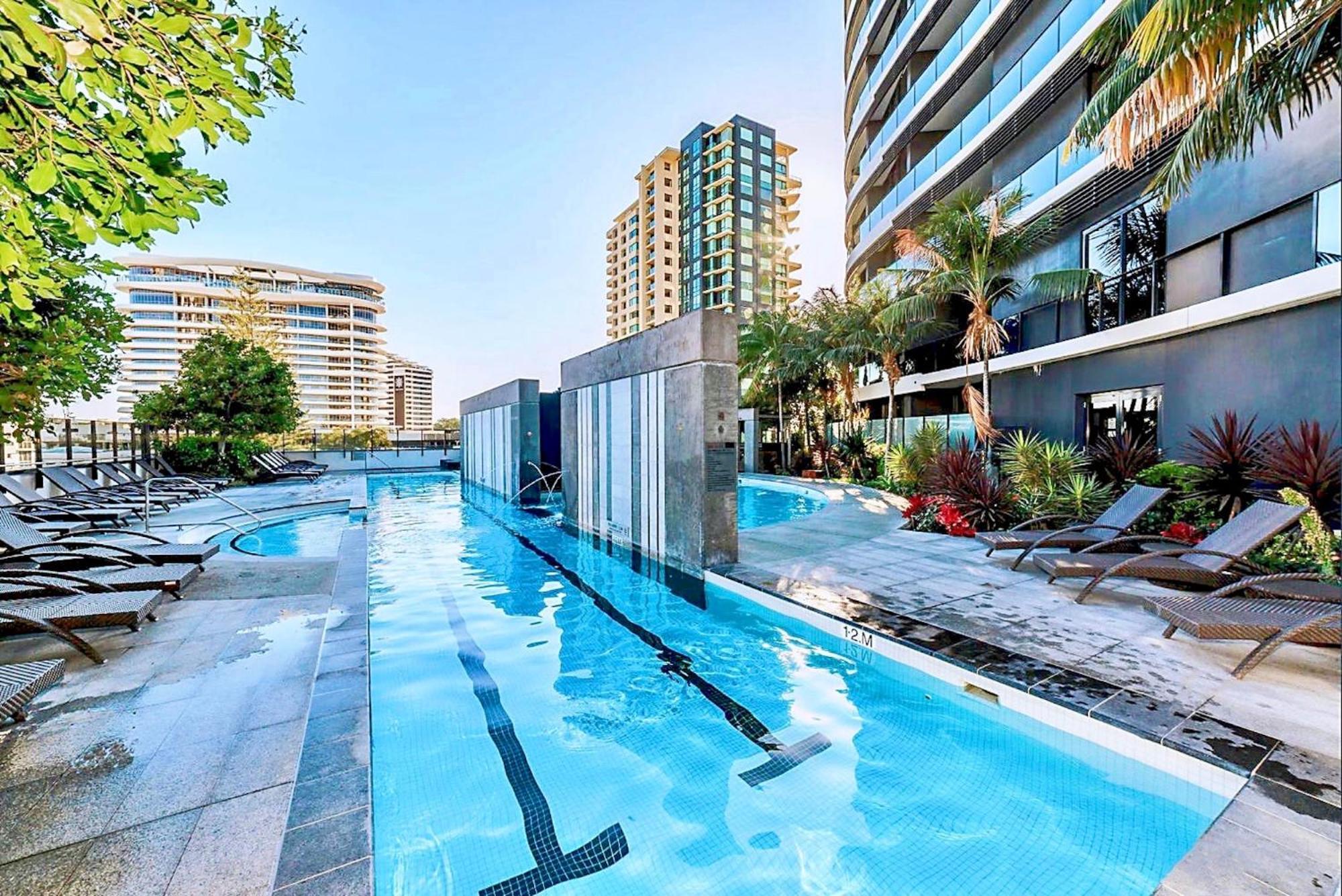 Luxury S Casino Residences Broadbeach - Holiday Paradise Gold Coast Oda fotoğraf